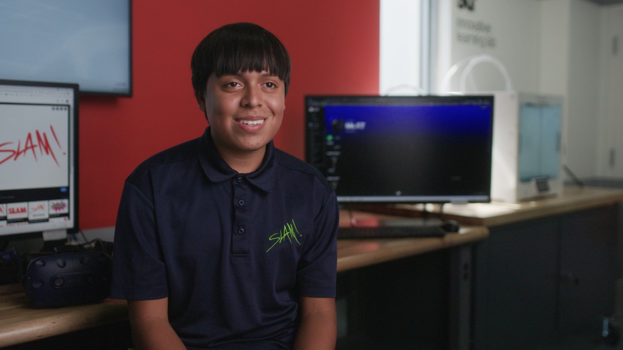 SLAM Miami student uses Verizon Innovative Learning Lab to create magic | Verizon