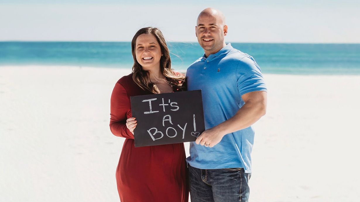 V Teamer Katrina Simpson’s Verizon Journey as an Air Force Spouse and a Soon-To-Be Mom