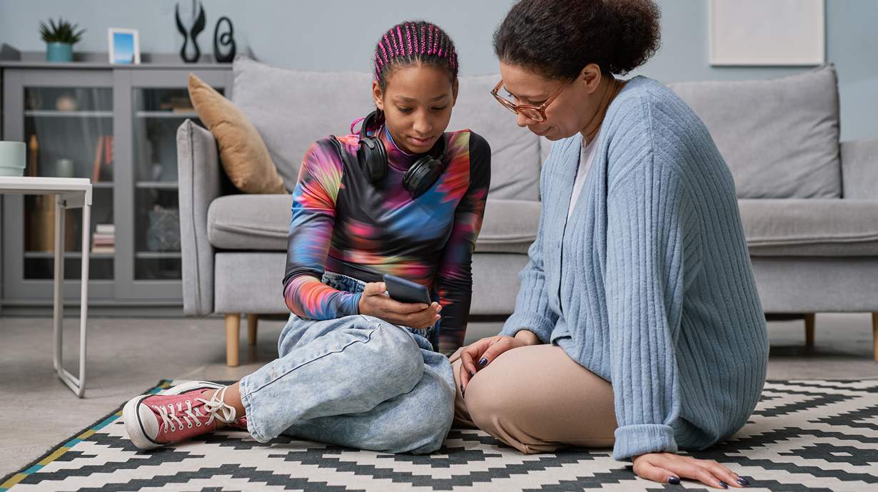 Mother And Daughter Having Conversation About Verizon’s Smart Family App