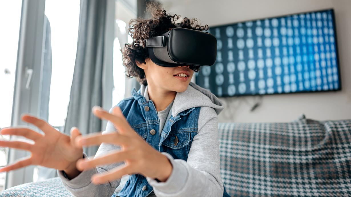 Parent's guide to VR headsets and VR games for kids, Featured News Story