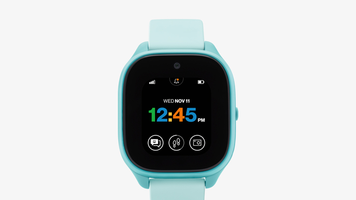 Gizmo Watch 3 | Holiday Tech Gift Guide