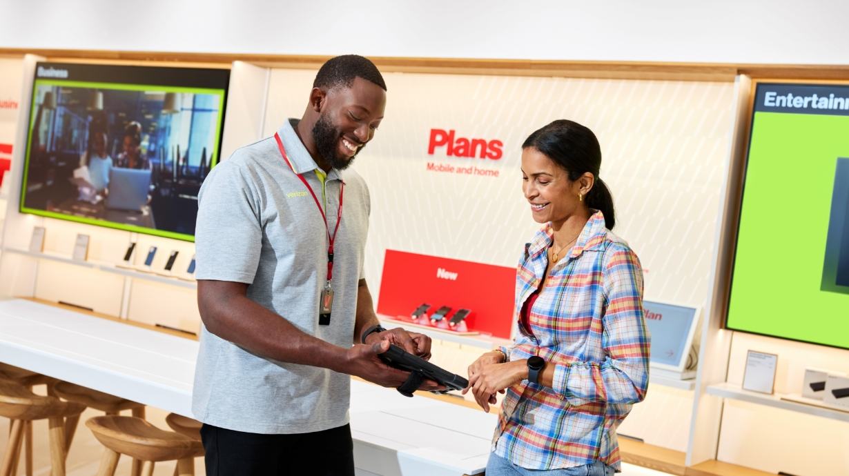 ফোন বিলের তুলনা করুন এবং কীভাবে সবাই Verizon-এ আরও ভাল চুক্তি পায় তা খুঁজে বের করুন