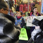 Girl Scout Cookie sales going up with the help of a mobile credit card reader from Verizon