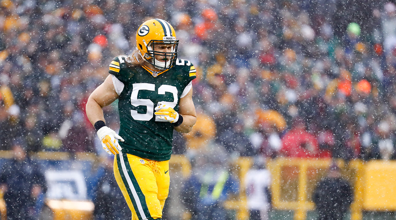 Clay Matthews in football uniform