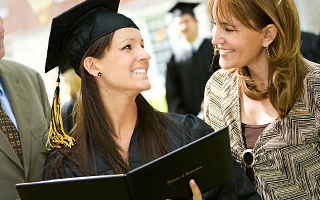 Graduates upgrade their tech skills at Wireless Workshops