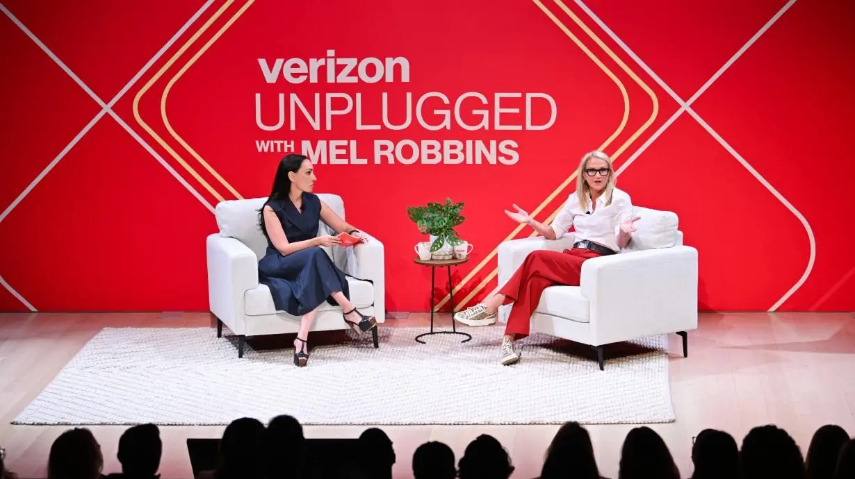 Verizon Unplugged with Mel Robbins: Phone-Life  Balance for the Family