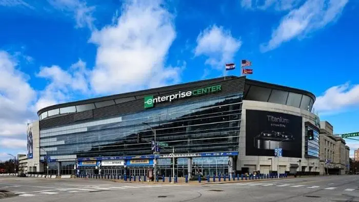 https://www.verizon.com/about/sites/default/files/styles/webp_style/public/2025-09/enterprise-center-700x393.webp