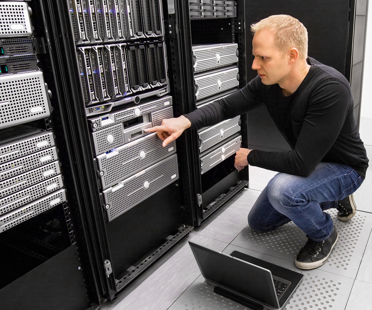 Virtual Network Server Anlysis