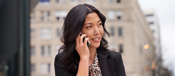 Woman talking on the phone.